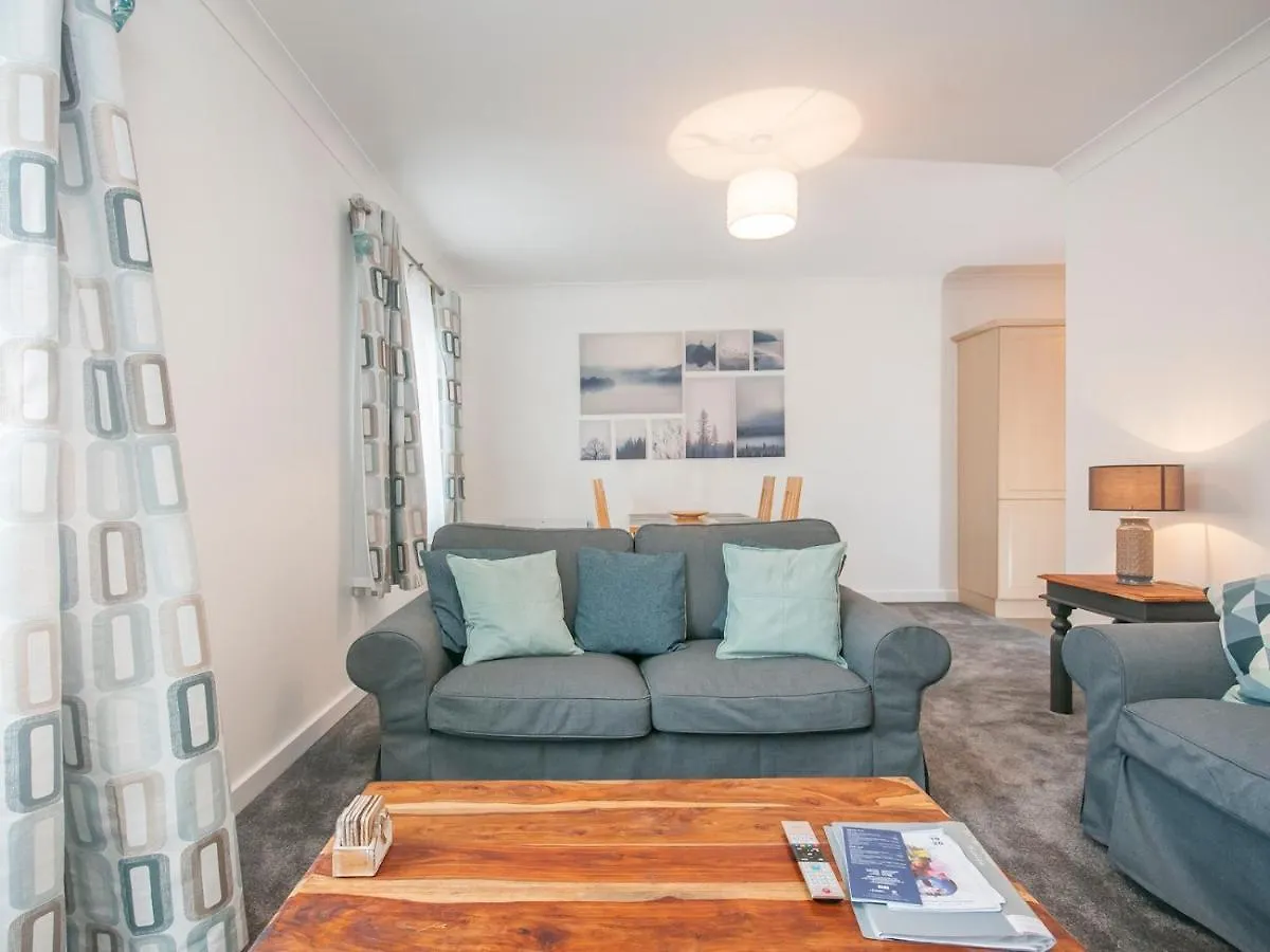 Modern 2 Bedroom Apartment Next To Bay With Parking Cardiff United Kingdom